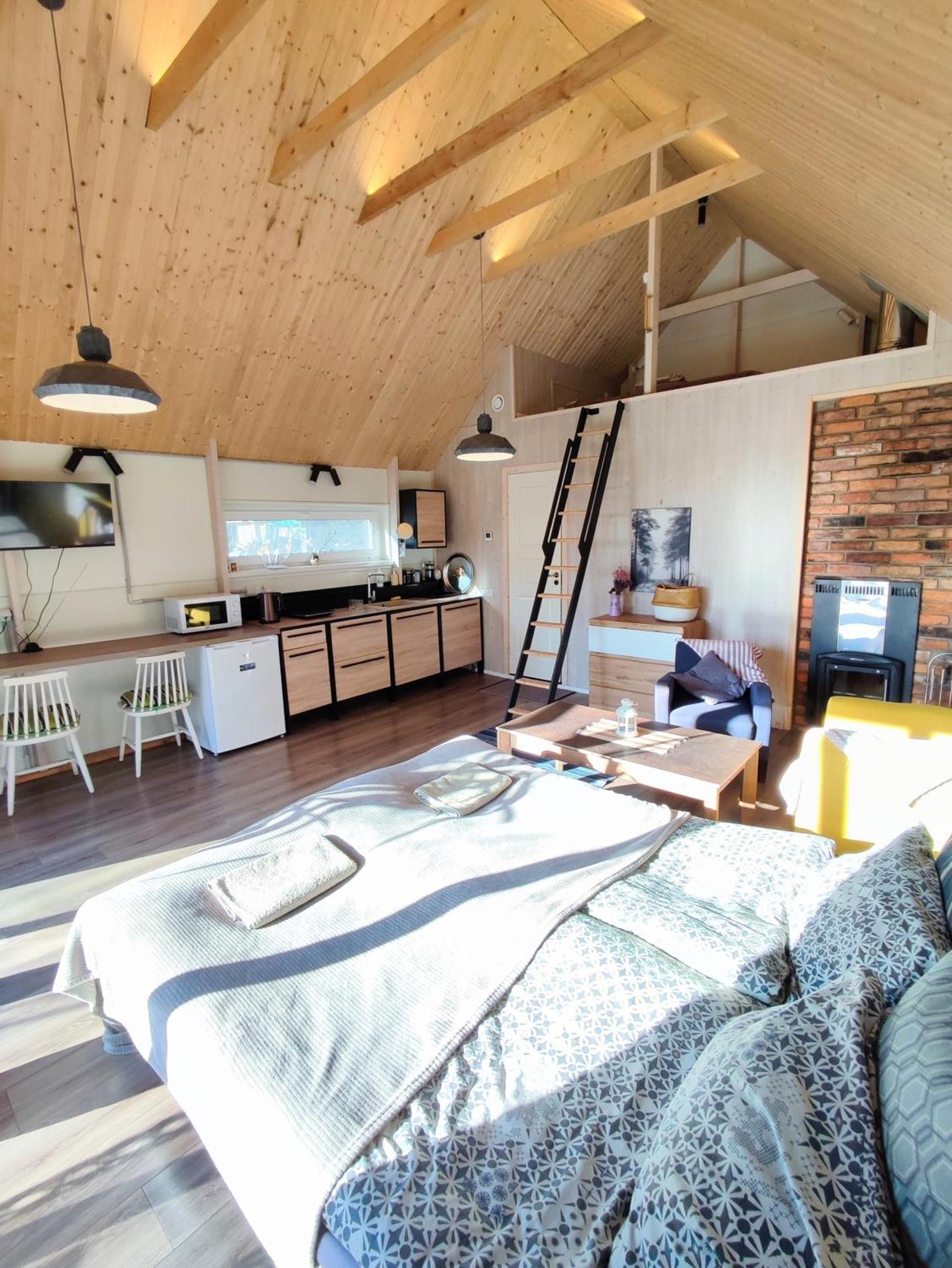 Modern Sauna Cabin In Horse Ranch Liyeplauke المظهر الخارجي الصورة